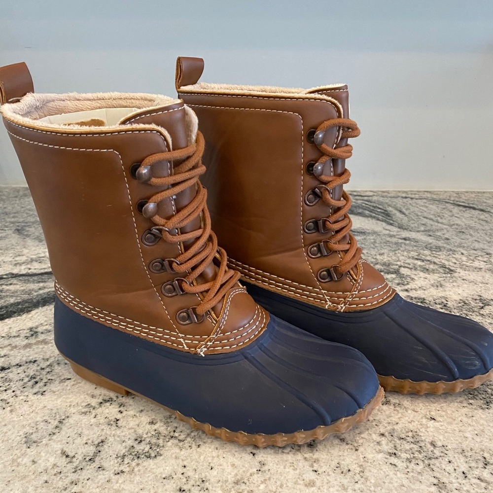 Esprit Duckboots Size 6